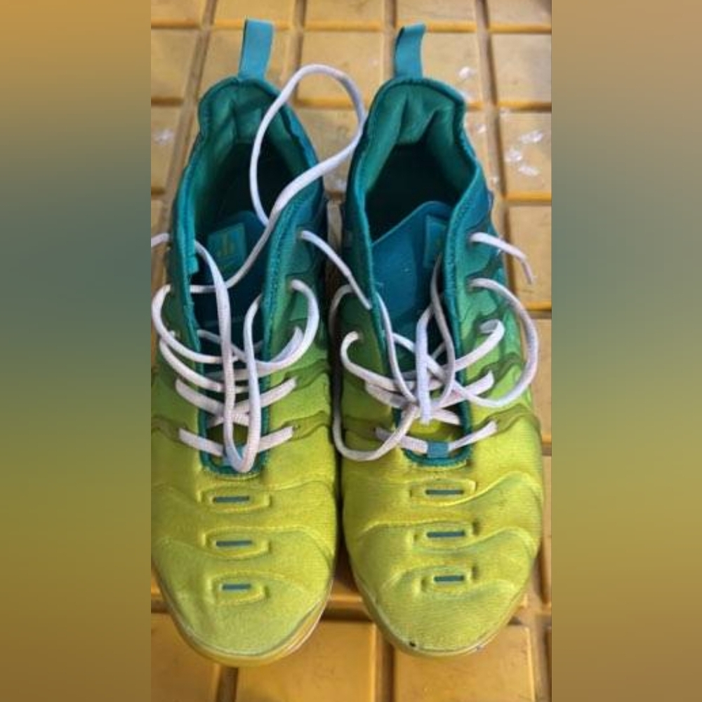 Nike 11